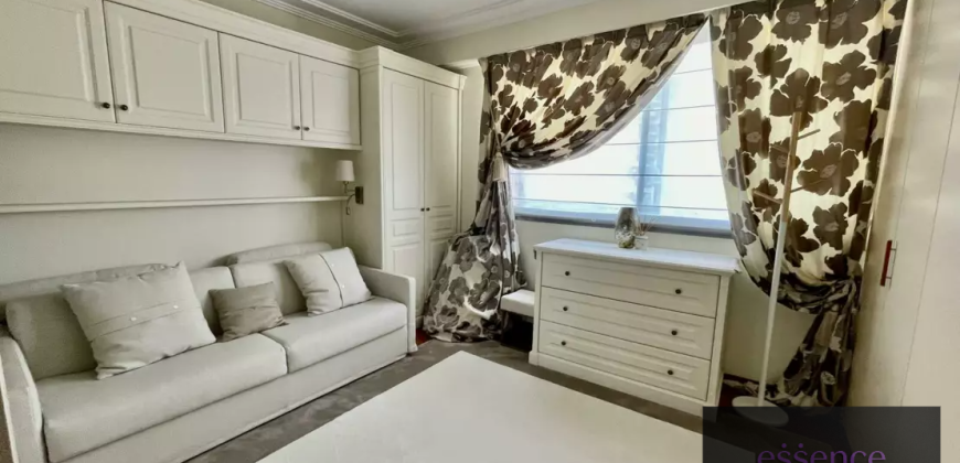 Magnificent Triplex Penthouse with Views of Port Hercules